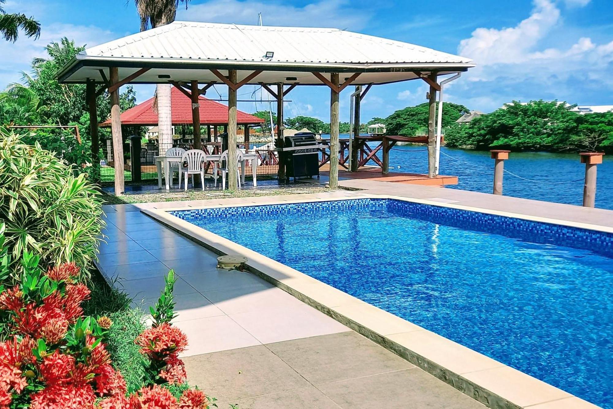 Waterfront Sunset Apartment Nadi Exterior photo